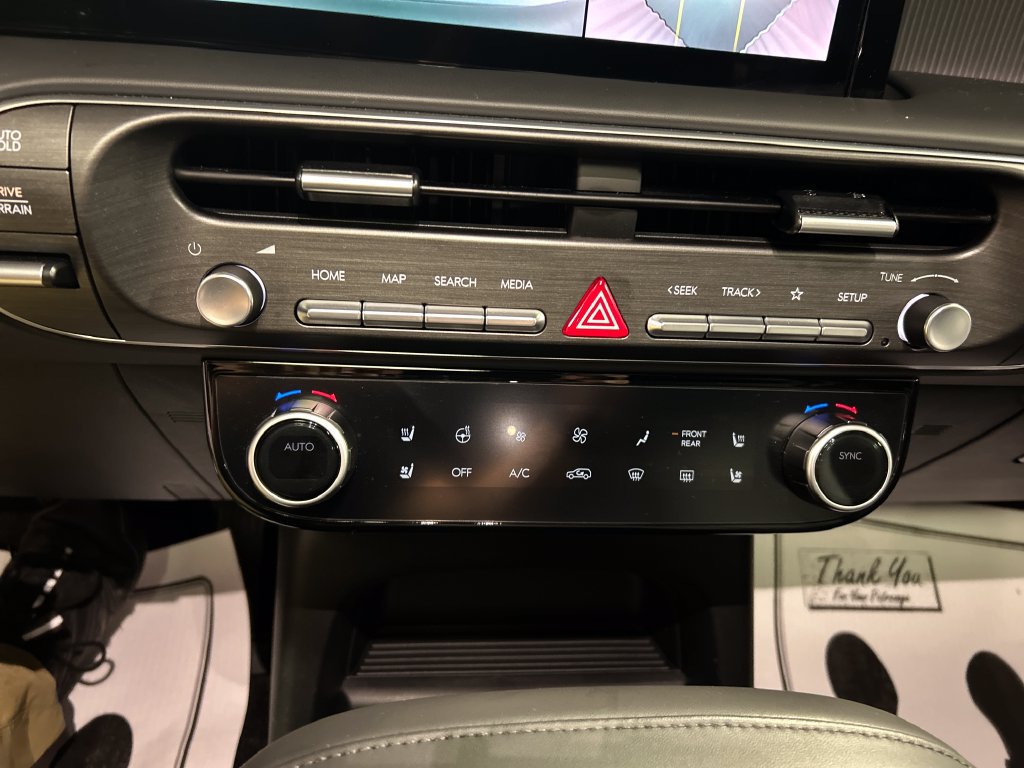 Used 2026 Hyundai Palisade Calligraphy AWD/4WD image 17