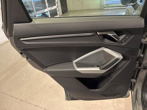 Used 2022 Audi Q3 2.0T Premium image 30