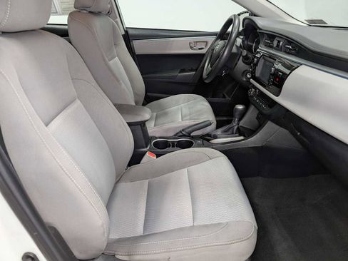 Used 2016 Toyota Corolla LE image 38