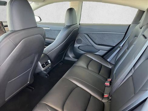 Used 2023 Tesla Model 3 Standard Range RWD image 10