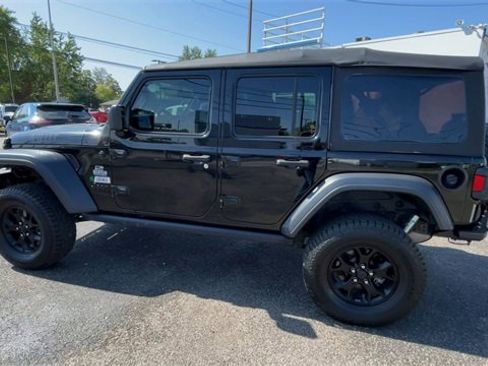 Used 2020 Jeep Wrangler Unlimited Sport image 7