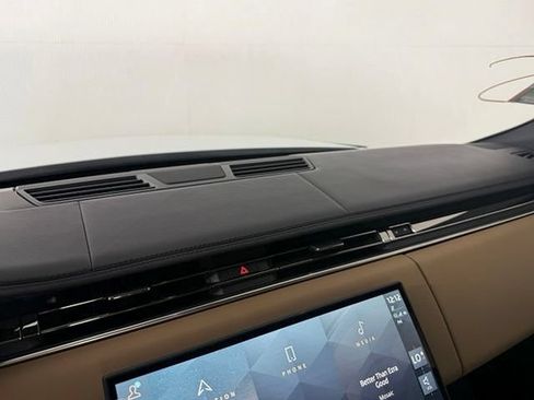 Certified 2025 Land Rover Range Rover Sport Dynamic SE AWD/4WD image 32