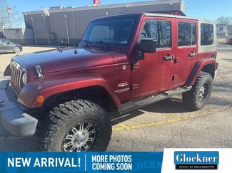 Used 2007 Jeep Wrangler Unlimited Sahara w/ Dual Top Group video 1