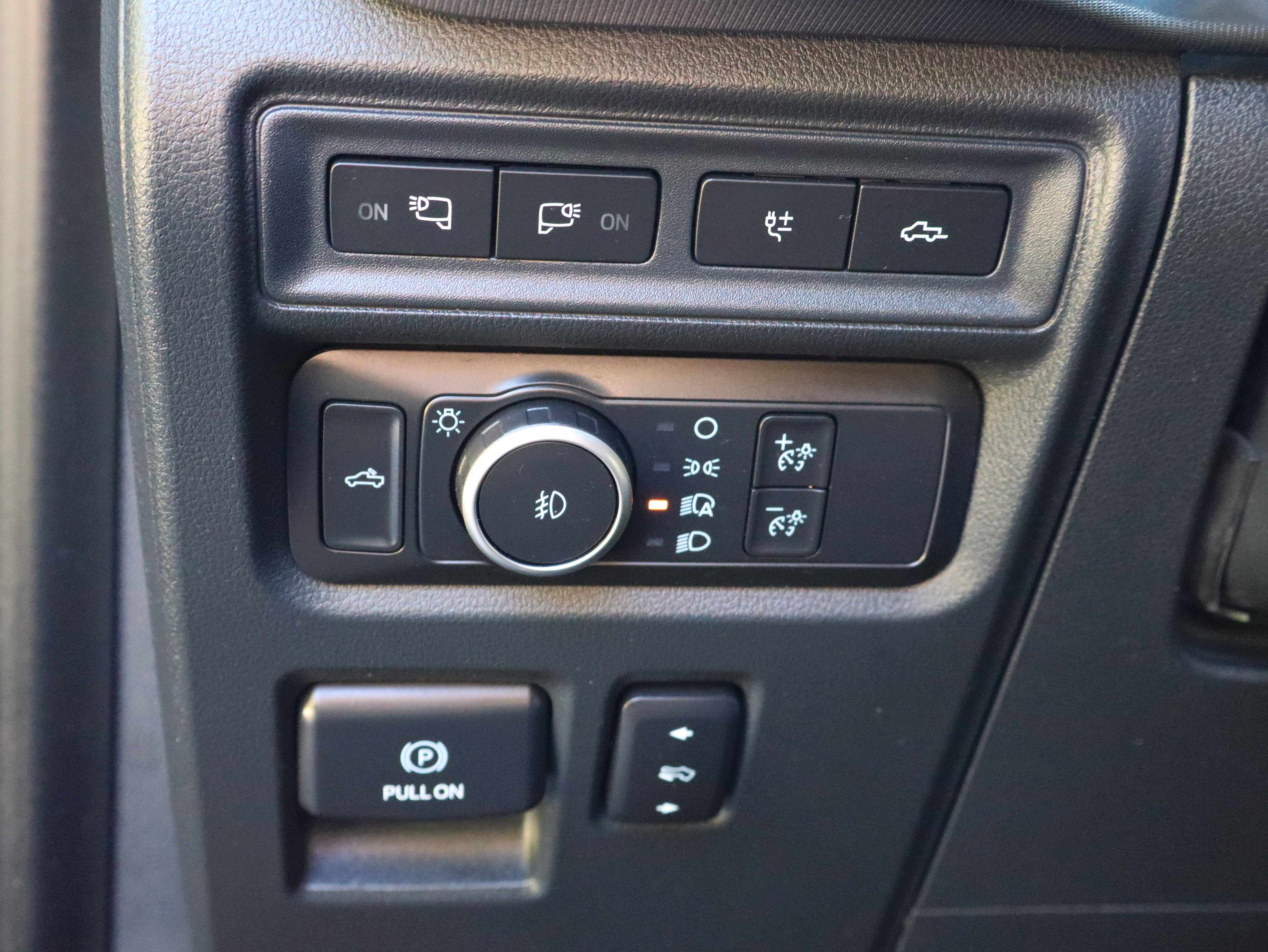 Used 2021 Ford F150 Platinum w/ Equipment Group 701A High AWD/4WD image 22