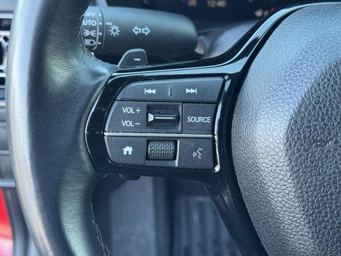 Certified 2025 Honda Civic Sport image 18