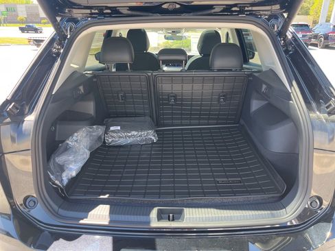 New 2026 Volkswagen Tiguan SE image 25