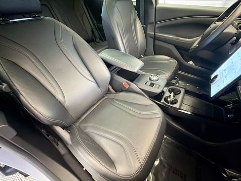 Used 2022 Ford Mustang Mach-E Premium RWD image 15