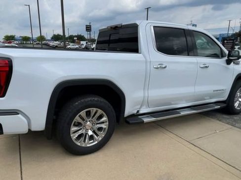 New 2026 GMC Sierra 1500 Denali w/ Technology Package AWD/4WD image 2