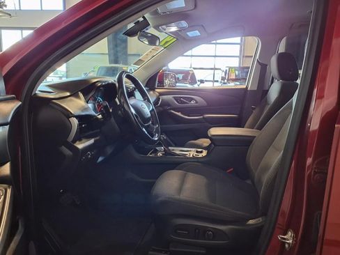 Used 2019 Chevrolet Traverse LT AWD/4WD image 21