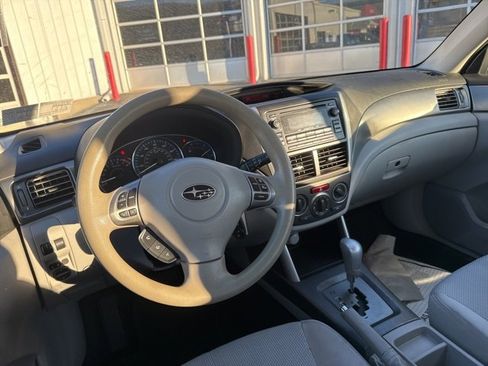 Used 2013 Subaru Forester 2.5X image 12