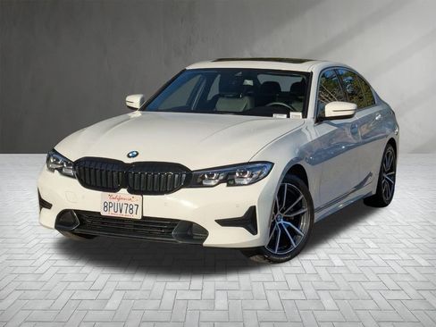 Used 2020 BMW 330i Sedan image 1