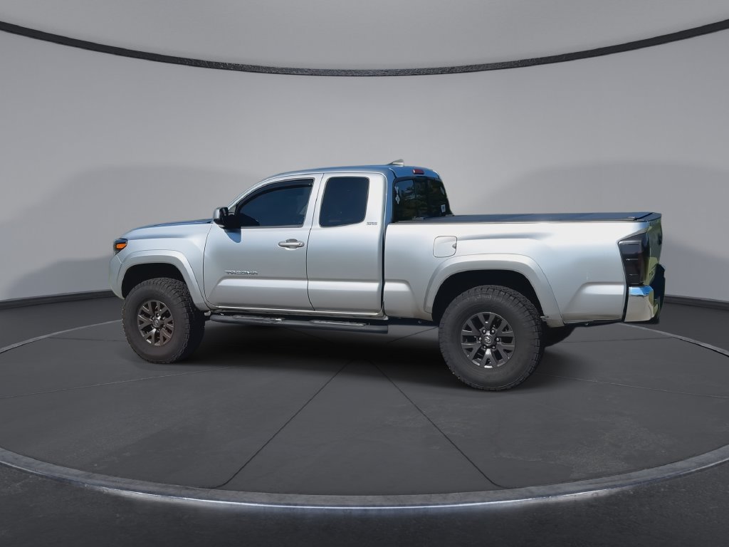 Used 2022 Toyota Tacoma SR5 RWD image 6