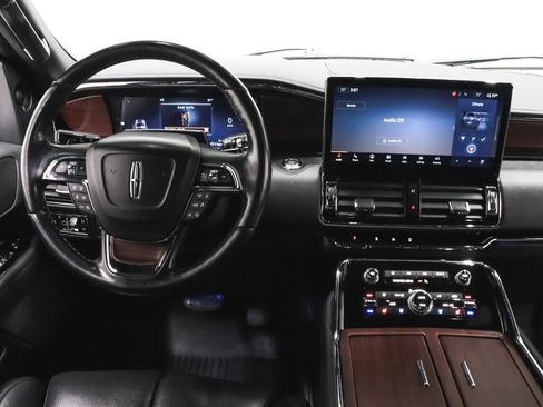 Used 2023 Lincoln Navigator L Reserve image 27