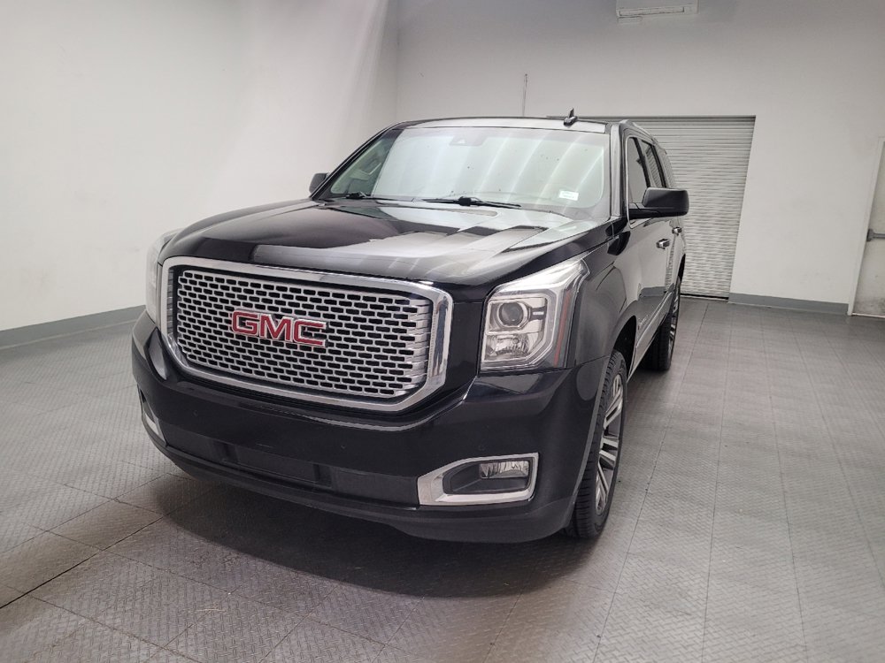 Used 2017 GMC Yukon Denali w/ Open Road Package AWD/4WD image 15