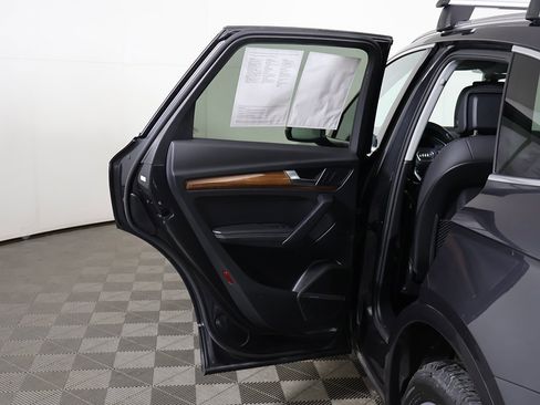 Used 2023 Audi Q5 2.0T Premium Plus image 24