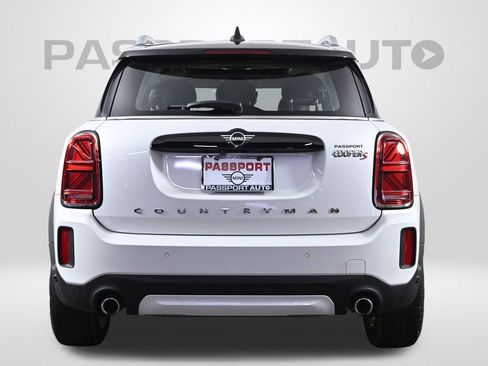 Certified 2023 MINI Cooper Countryman S w/ Signature Upholstery Package image 8