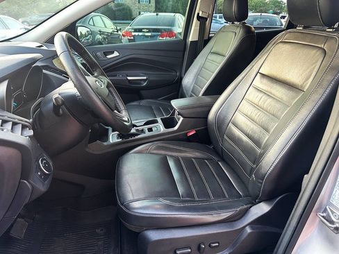 Used 2018 Ford Escape Titanium image 13