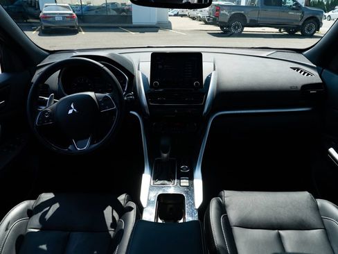 Used 2024 Mitsubishi Eclipse Cross SEL AWD/4WD image 8