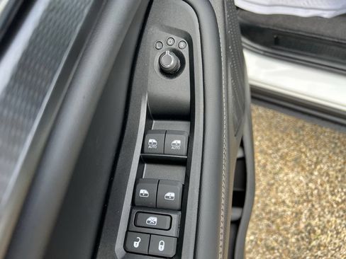 New 2026 Jeep Grand Cherokee Laredo AWD/4WD image 21
