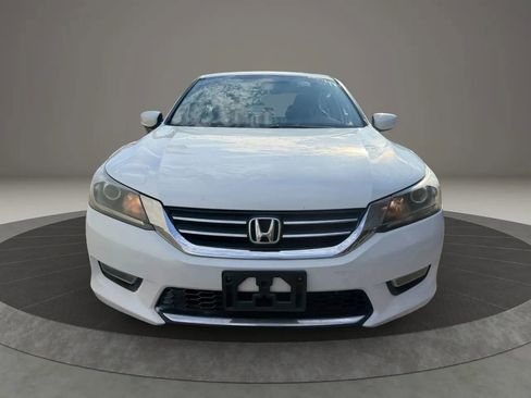 Used 2013 Honda Accord Sport image 2