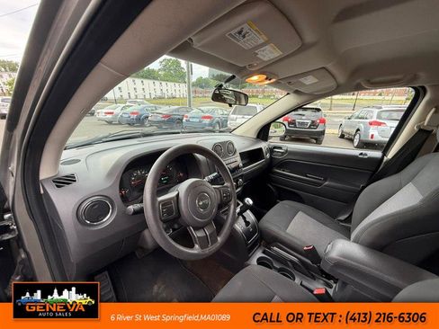 Used 2013 Jeep Compass Sport FWD image 14
