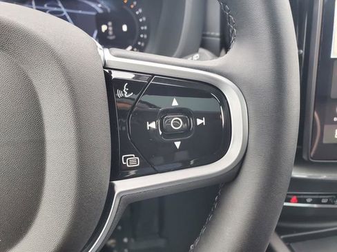 New 2026 Volvo XC60 B5 Ultra w/ Protection Package Premier AWD/4WD image 20