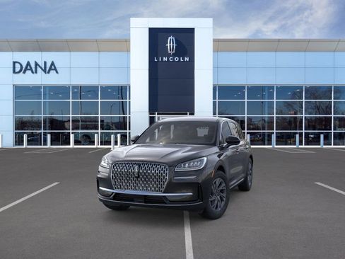 New 2025 Lincoln Corsair AWD w/ Equipment Group 101A image 2