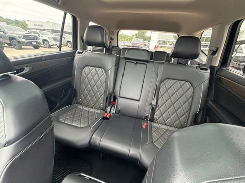 Used 2024 Volkswagen Atlas SEL Premium R-Line AWD/4WD image 23
