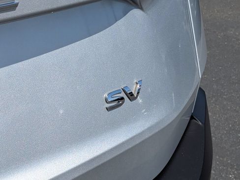 Used 2023 Nissan Rogue SV FWD image 10