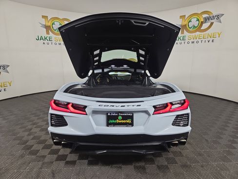 Used 2021 Chevrolet Corvette Stingray Preferred Cpe w/ Engine Appearance Package image 33