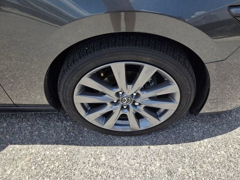 Certified 2025 MAZDA MAZDA3 s FWD image 19