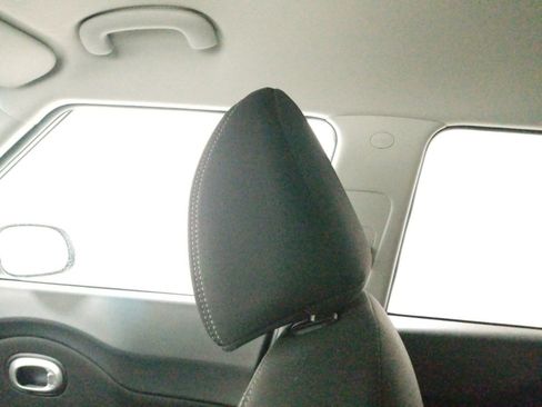 Used 2018 Kia Soul + image 21