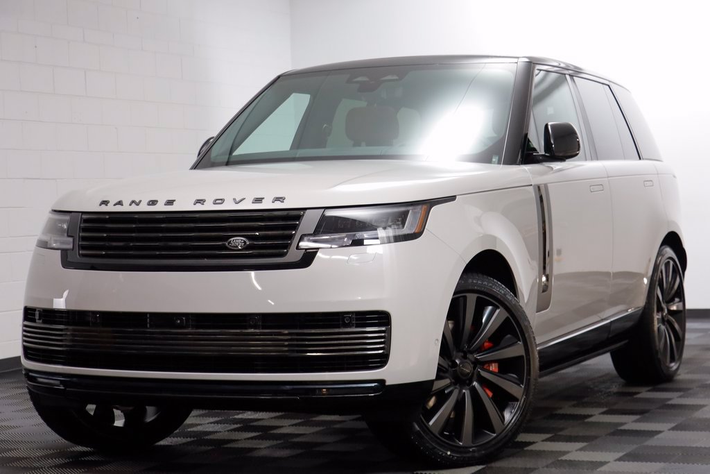 New 2026 Land Rover Range Rover SV AWD/4WD image 1