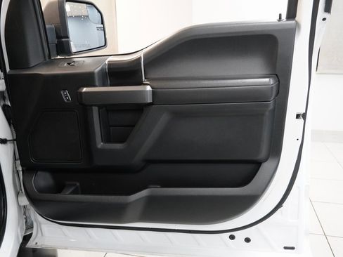 Used 2018 Ford F150 XLT w/ Equipment Group 302A Luxury image 29