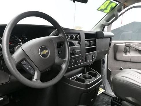 Used 2024 Chevrolet Express 3500 LS RWD image 21