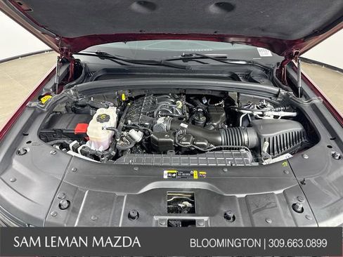 Used 2024 Jeep Grand Cherokee Altitude image 28