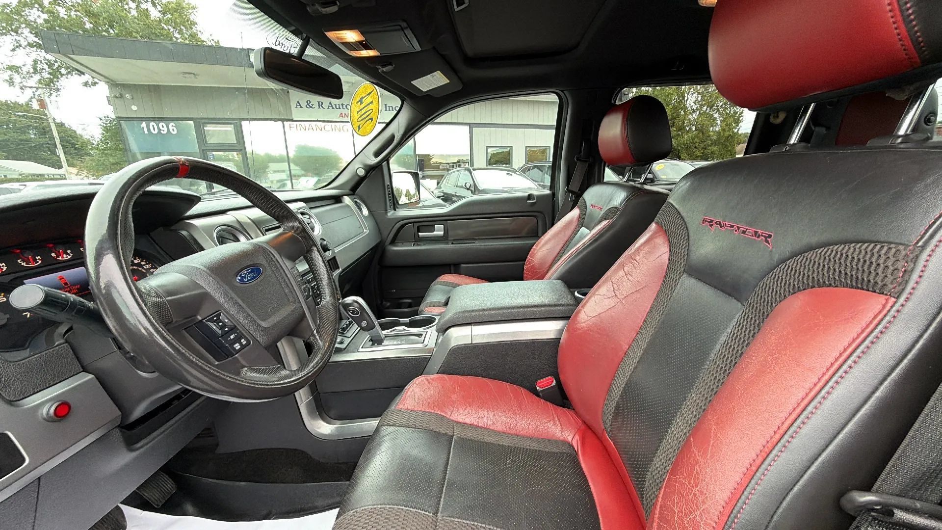 Used 2014 Ford F150 Raptor w/ Equipment Group 801A Luxury AWD/4WD image 14