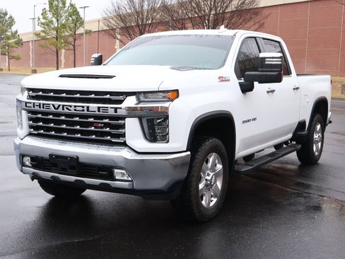 Used 2020 Chevrolet Silverado 3500 LTZ image 28