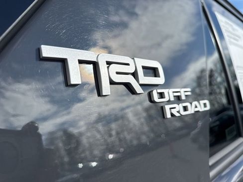 Used 2024 Toyota 4Runner TRD Off-Road image 10