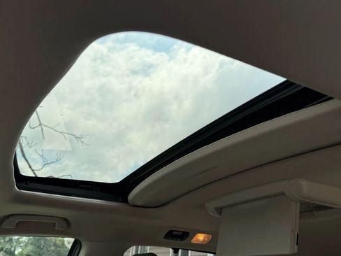 Used 2017 Honda Odyssey EX-L image 23