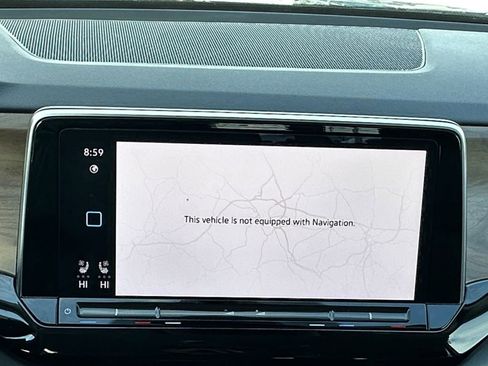 Used 2024 Volkswagen Atlas SE image 15