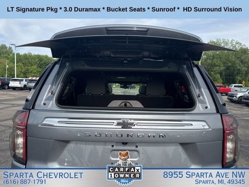 Used 2022 Chevrolet Suburban LT w/ LT Signature Plus Package AWD/4WD image 31