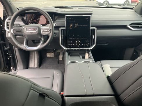 Certified 2025 GMC Acadia Elevation w/ Elevation Premium Package image 19