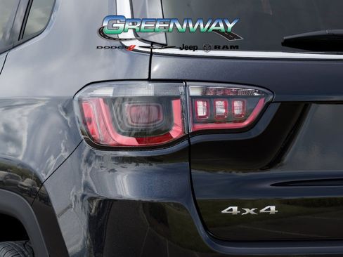New 2026 Jeep Compass Latitude AWD/4WD image 9