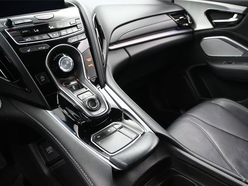 Used 2019 Acura RDX AWD w/ Technology Package image 4