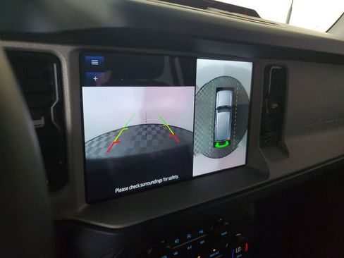 Used 2024 Ford Bronco Outer Banks AWD/4WD image 28