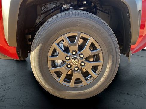 New 2025 Toyota 4Runner SR5 image 9