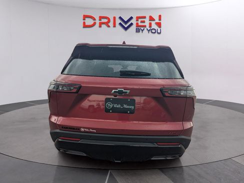 New 2026 Chevrolet Equinox RS w/ Convenience Package III image 4