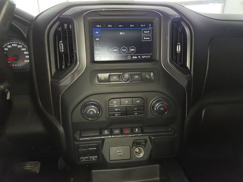 Used 2020 Chevrolet Silverado 1500 Custom Trail Boss w/ Custom Convenience Package AWD/4WD image 37