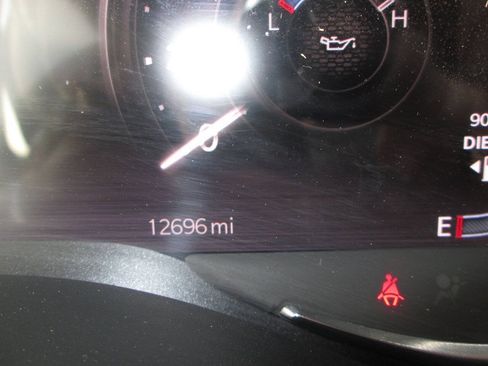 Used 2025 RAM 2500 Laramie AWD/4WD image 21